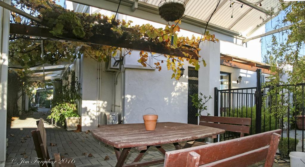 Aarn House B&B Airport Accommodation Perth Exterior photo
