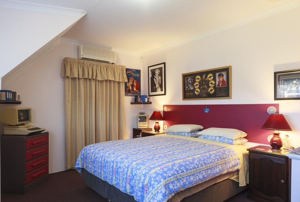 Aarn House B&B Airport Accommodation Perth Exterior photo